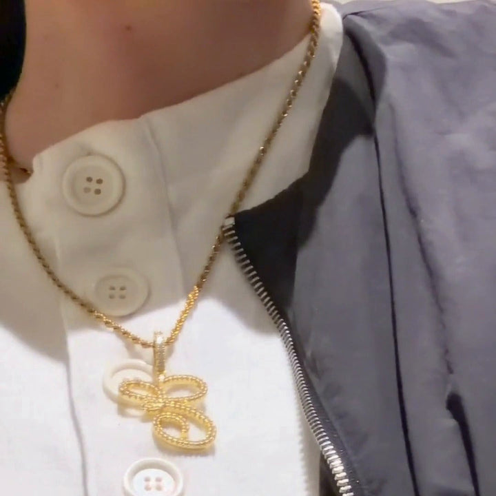 Aera Cursive Initial Letter Necklace Polair™