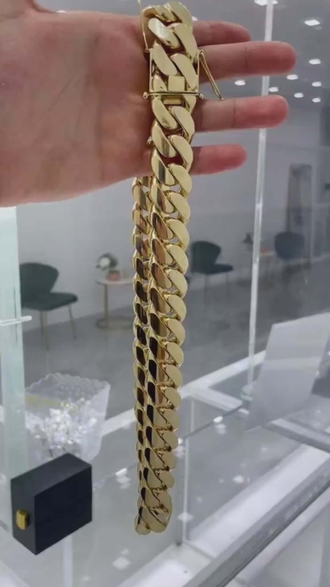 Aera Gold Cuban Chain Necklace - Polair